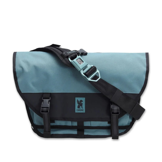 Chrome Citizen 15L Messenger